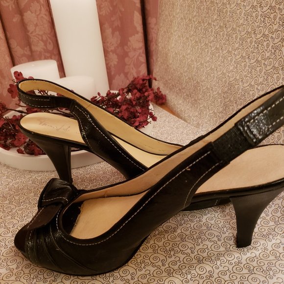 Franco Sarto Dark Navy Leather Sling Back Heels With Bow Toes  9 M - Picture 11 of 11